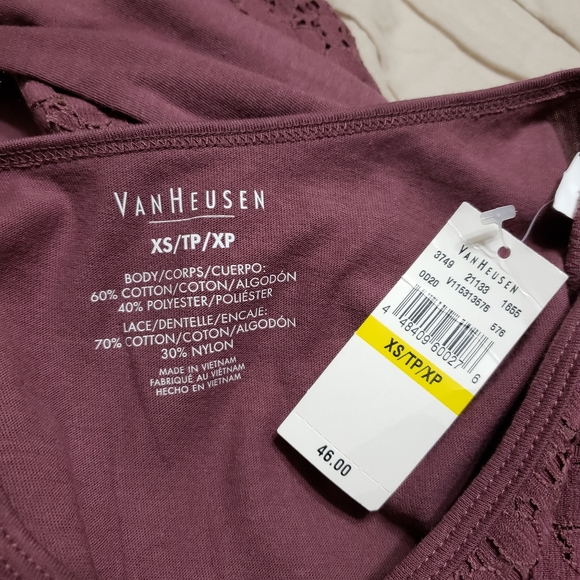 NWT Mauve Lace Top - Picture 5 of 6